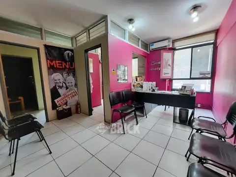 OFICINA EN LAVALLE AL 1500 - T/AL FTE IMPECABLE T/SOL T/EXTERNO