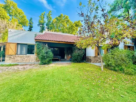 Hermosa Casa Chacras de Coria