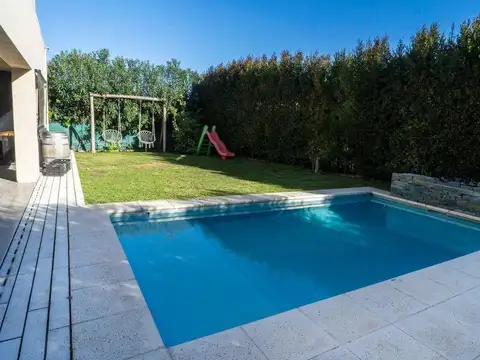 Casa en Venta de 4 dormitorios