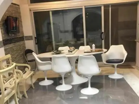 Casa en Venta en Villa Sarmiento, USD 195.000