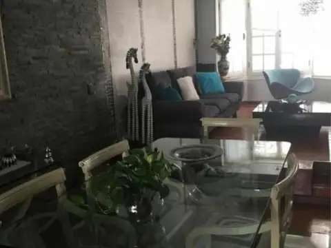 Casa 4 AMBIENTES en Villa Sarmiento, Moron