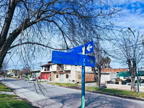 VENTA  LOCAL-DEPOSITO-TALLER MECANICO- LAS LILAS