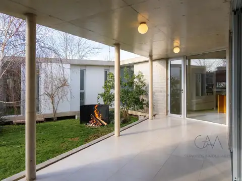 Casa en Alquiler de 3 dormitorios