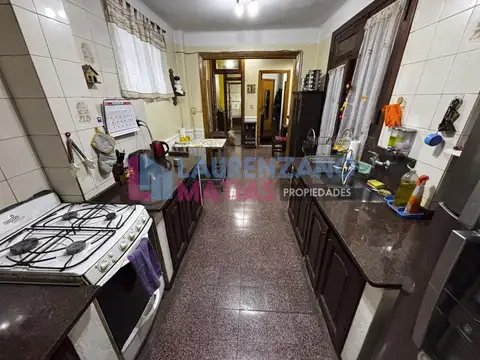 Depto Tipo Casa en Venta 40 años