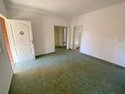 VENTA CASA 3 AMB EN BARRIO LA PERLA TEMPERLEY
