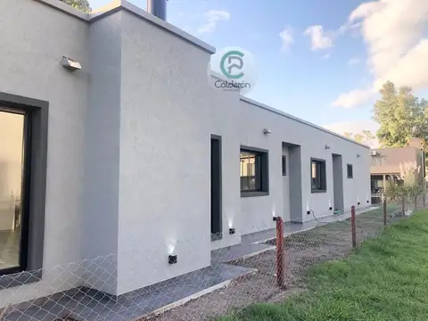 Casa en Venta en Alvarez Del Bosque, USD 185.000