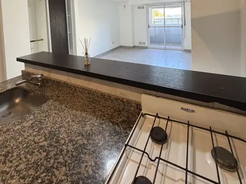 Departamento en Alquiler con 1 cochera
