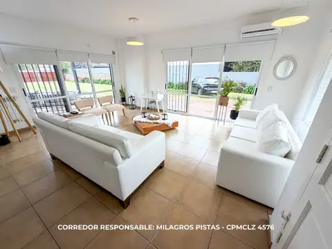 Casa 5 ambientes con 2 baños