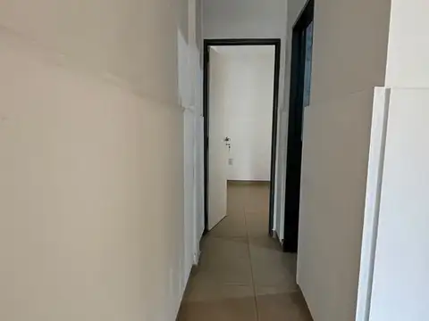 Departamento en Alquiler en Loma Hermosa, $ 480.000