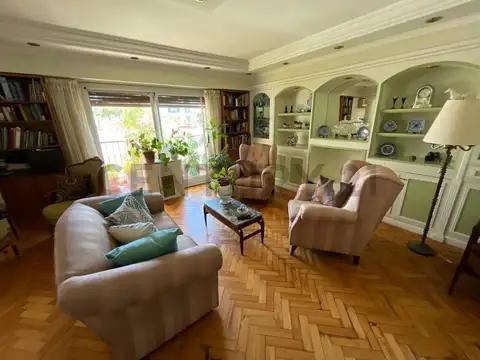 Avenida Avellaneda 2000, Piso 0