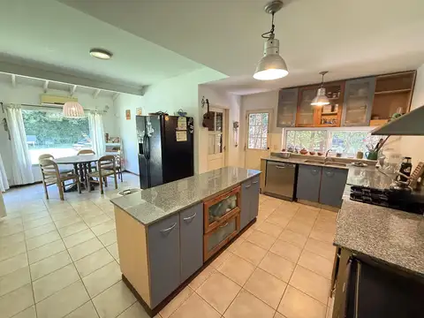 Casa en Venta al Oeste