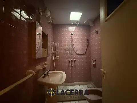 Depto Tipo Casa en Venta 40 años