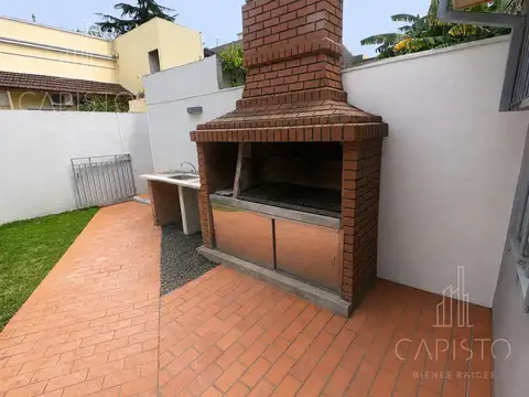 Depto Tipo Casa en Alquiler de 4 ambientes