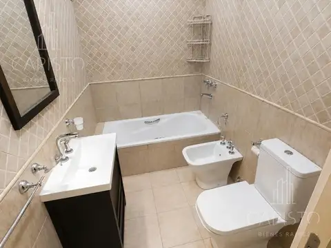 Depto Tipo Casa en Alquiler al Oeste