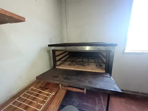 Local en Venta en Longchamps, USD 200.000