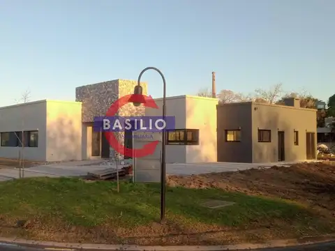 Casa en Venta en El Cazal, USD 229.000