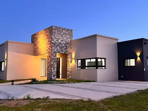 Barrio Náutico El Cazal Lote 147