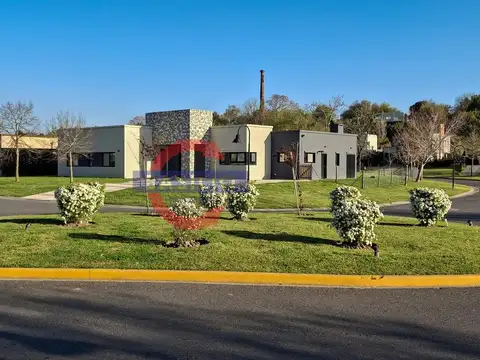 Casa en Venta en El Cazal, USD 229.000