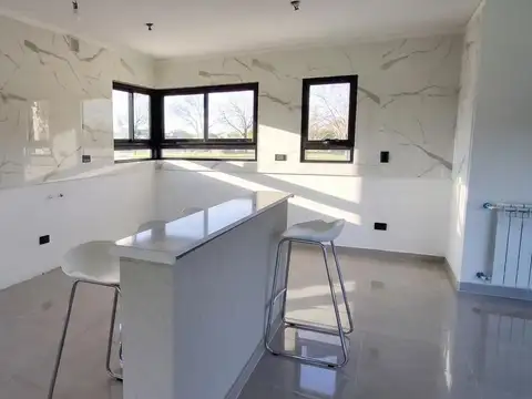 Casa en Venta al Este