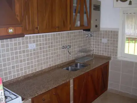 Casa en Venta con 1 cochera
