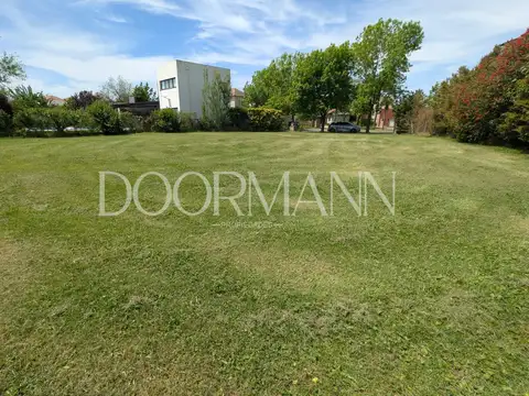 Terreno en Venta en San Isidro Labrador, USD 230.000