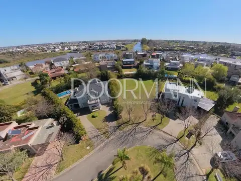 Terreno en Venta 35  mts Fondo