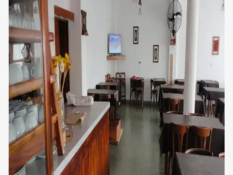 Hotel frente al mar en Santa Teresita | 34 habitaciones | Dos lotes con cocheras | A refaccionar