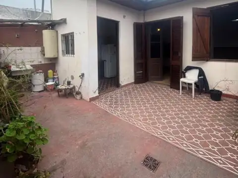 Depto Tipo Casa en Venta de 2 ambientes