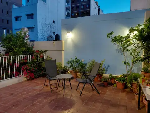 Casa de pasillo en venta de 3 dormitorios en Rosario, Abasto.