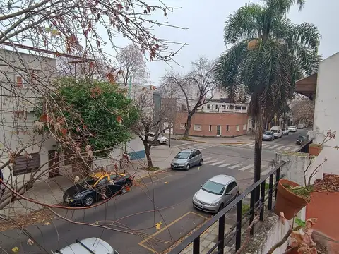 CASA EN VENTA LOTE PROPIO con TERRAZA