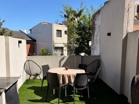 Av Lidoro J. Quinteros  al 1100