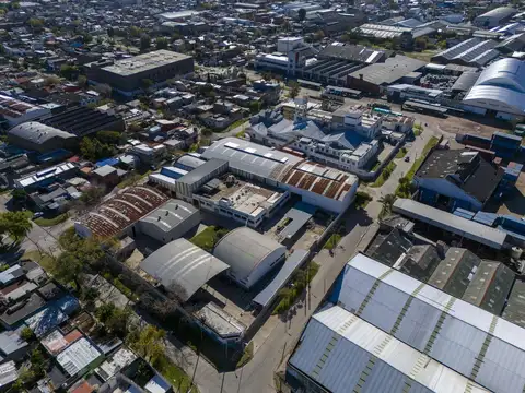 Venta Naves Industriales 11.317m2 en Parque Ind. Villa Lujan en Avellaneda