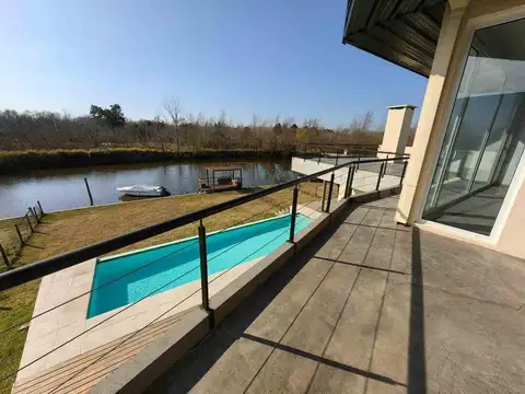 Casa en Venta de 4 dormitorios