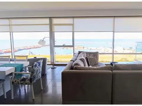 Departamento 5 ambientes con 4 baños