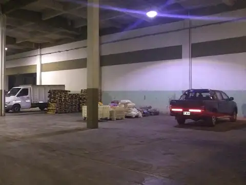 EXCELENTE OPORTUNIDAD DE GALPON CON OFICINAS