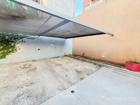 Departamento en Alquiler con 1 cochera