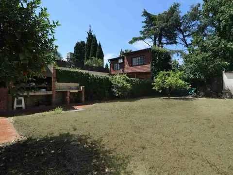 VENTA CASA 4 AMBIENTES A RECICLAR SAN ANDRES