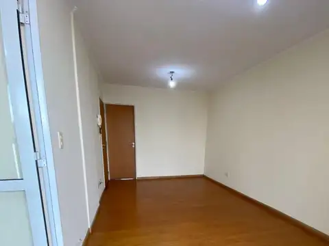 San Juan 3618 , Piso 6