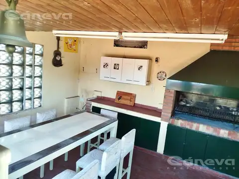 Depto Tipo Casa en Venta en Martinez Santa Fe / Fleming, USD 205.000