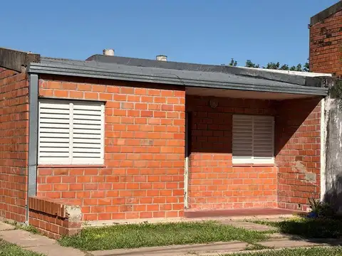 CASA EN VENTA EN BARRIO BELGRANO