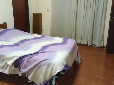 Venta de Ph tipo casa 3 ambientes patio y terraza Avellaneda