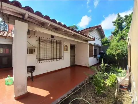 OPORTUNIDAD CASA 4 AMB HAEDO C PATIO COCHERA TERRAZA