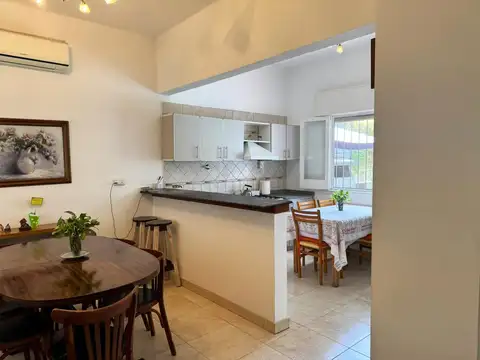 Casa 3 Ambientes Con Cochera Venta Don Bosco