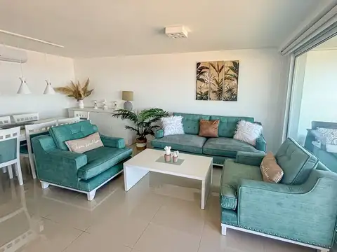 Departamento 6 ambientes con 3 baños