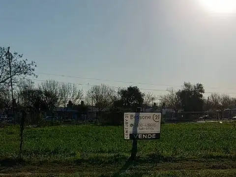 Rio de Janeiro 2300, Piso 0