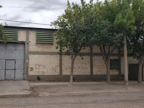 Galpon en Alquiler en Cipolletti, $ 8.500.000