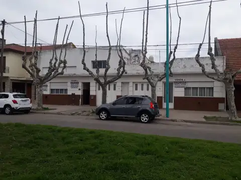 Av Gral San Martin 1100