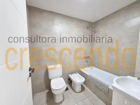 Fragata Presidente Sarmiento 2000, Piso 1