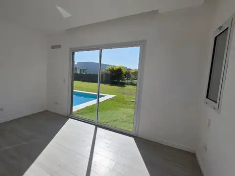 Alquiler Casa a Estrenar La Alameda Canning