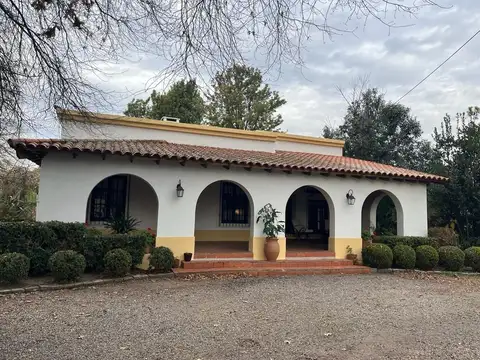 Av. Santa Fe 2100
